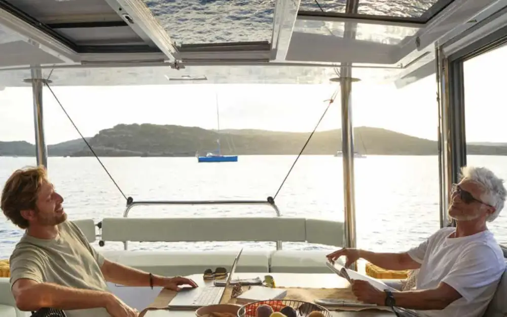 slider 7 Bali Catamarans Bali 4.4