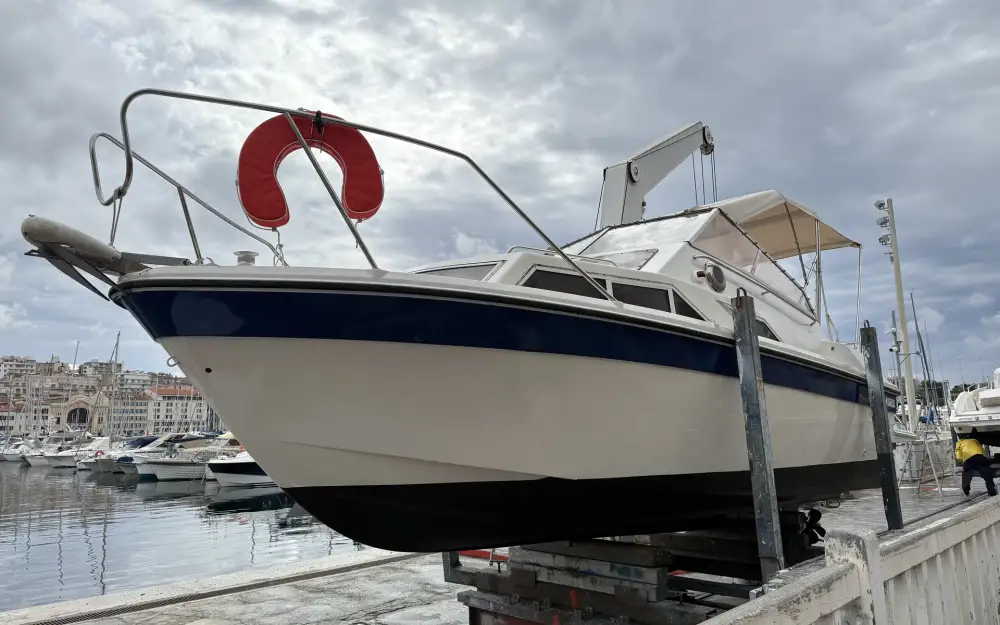 slider 1 Fairline Holidays