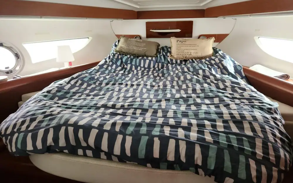 slider 4 Beneteau Gran Turismo 38
