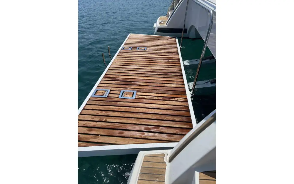 slider 10 Fountaine Pajot Saba 50