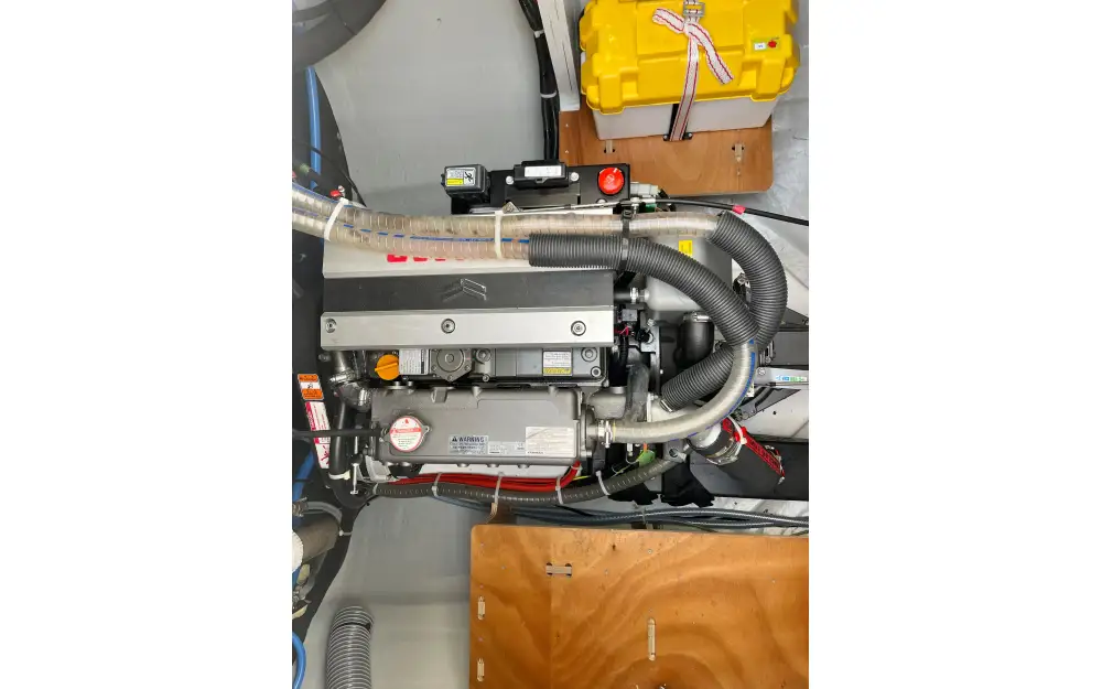 slider 29 Lagoon  46
