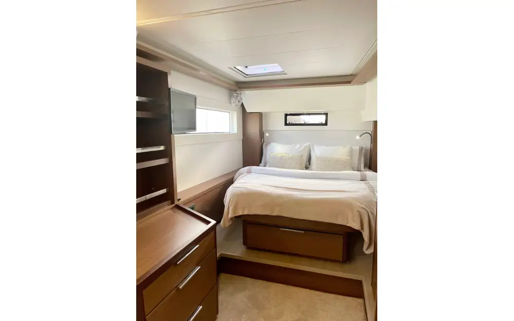 slider 35 Lagoon  46