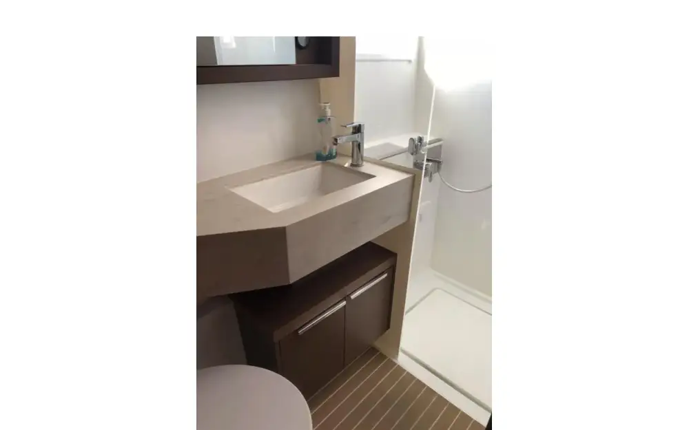 slider 6 Lagoon  46