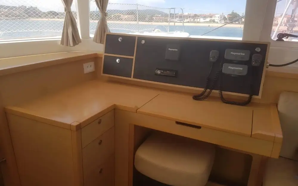 slider 10 Lagoon  450 F