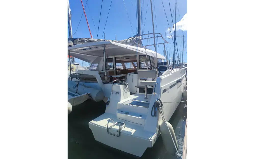 slider 33 Nautitech  46