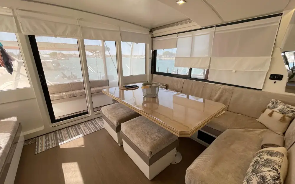 slider 10 Bali Catamarans Bali 4.3