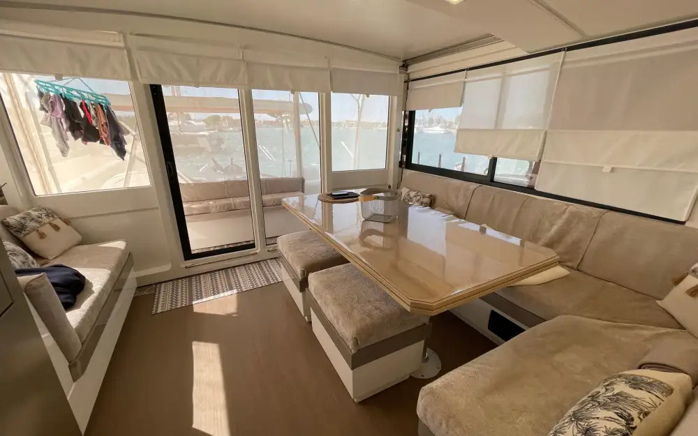 slider 11 Bali Catamarans Bali 4.3