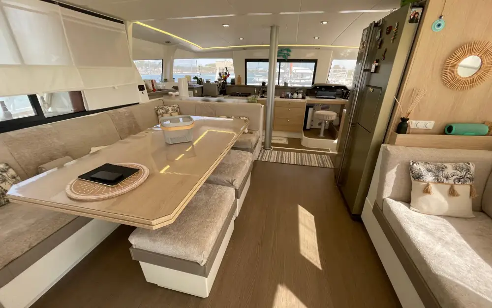 slider 29 Bali Catamarans Bali 4.3