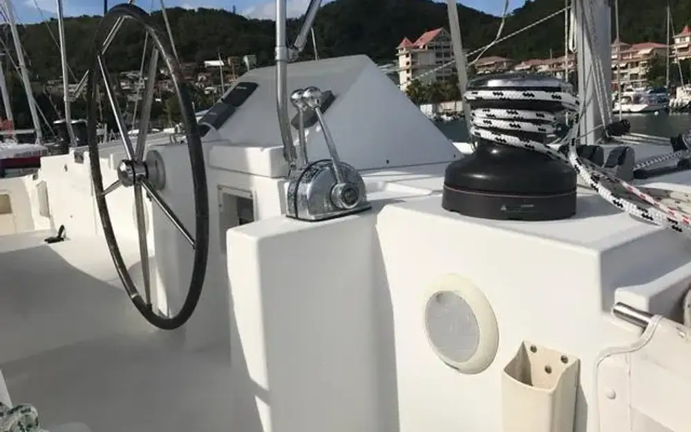 slider 29 Lagoon  450