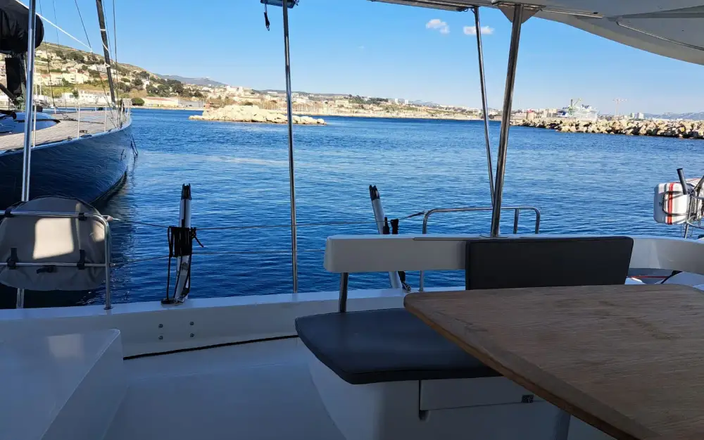 slider 5 Fountaine Pajot Lipari 41