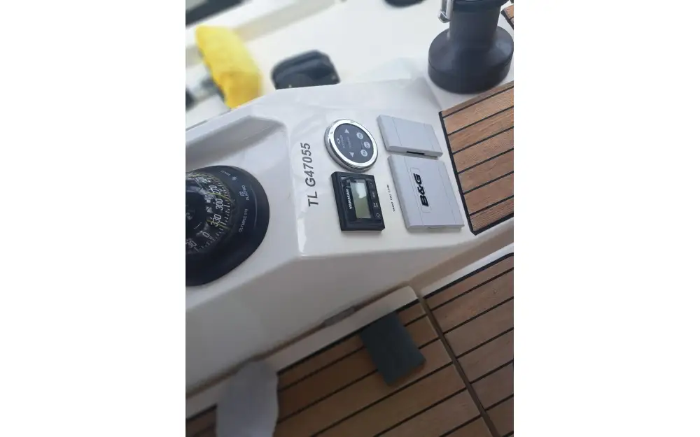 slider 9 Bavaria C42