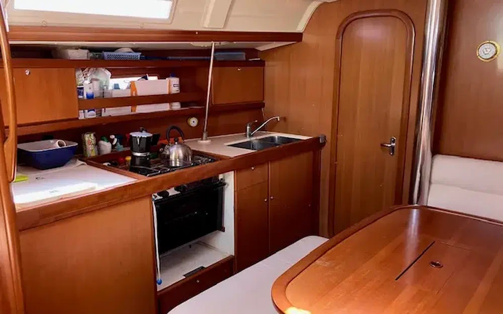 slider 11 Dufour 365