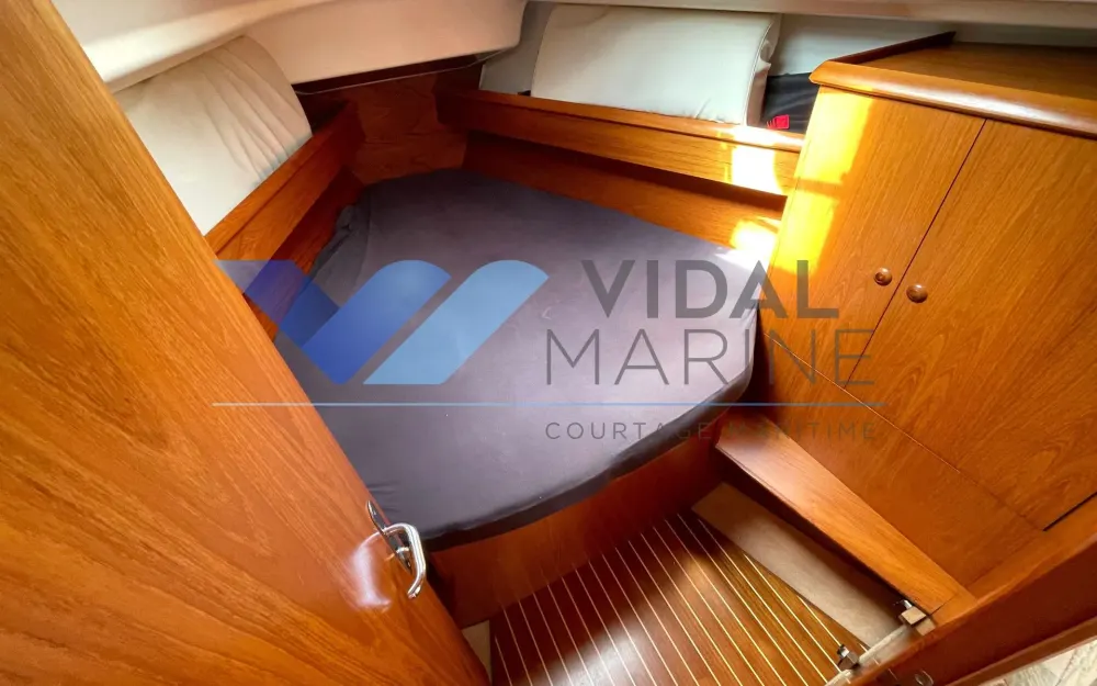slider 3 Jeanneau Sun Odyssey 37