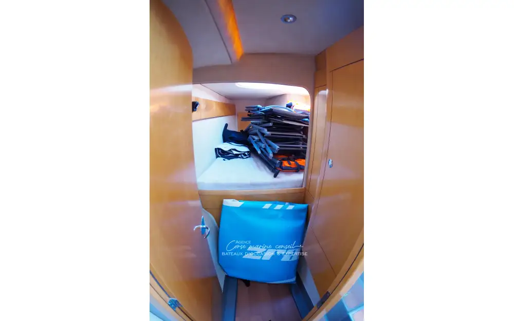 slider 16 Fountaine Pajot Highland 35