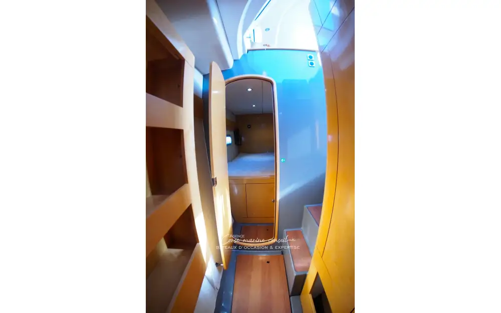 slider 9 Fountaine Pajot Highland 35