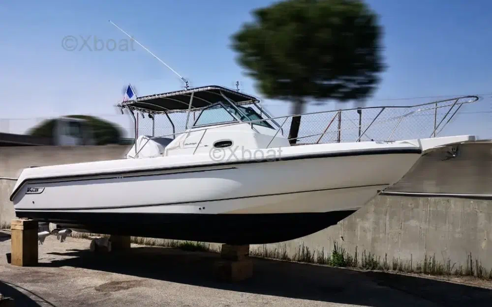 Boston WhalerBoston Whaler 28 Outrage