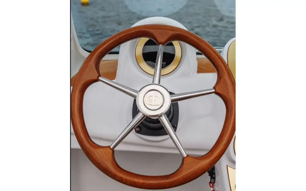 slider 5 Offshore Passion FIAT 500 DIOR
