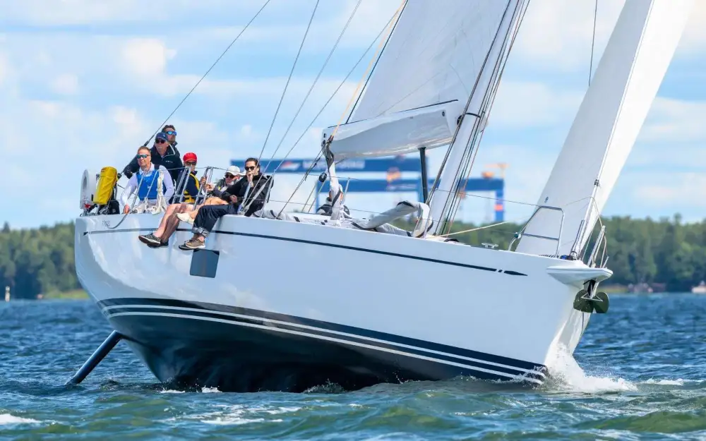 slider 0 Nautor Swan Swan 55