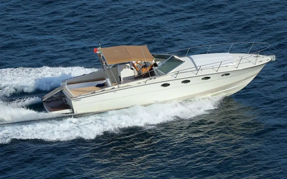 slider 1 Tornado Marine Tornado 38