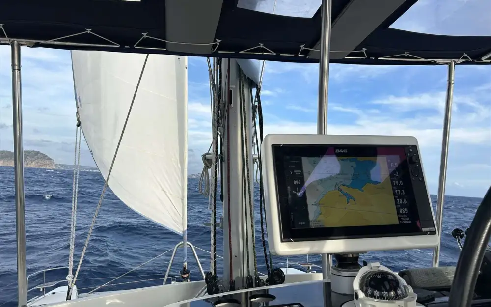 slider 10 Lagoon  52 F