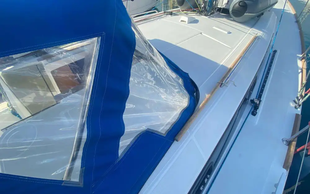 slider 9 Beneteau Oceanis 38.1