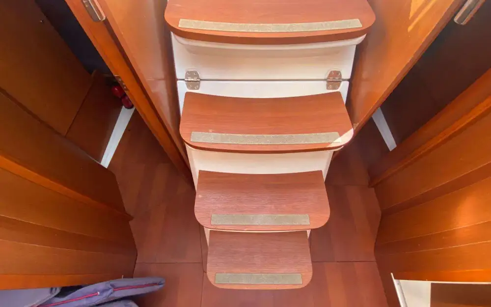 slider 31 Beneteau Oceanis 38.1