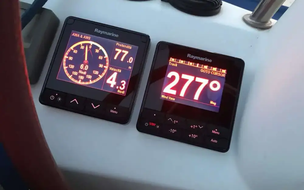 slider 3 Jeanneau Sun Odyssey 45 DS