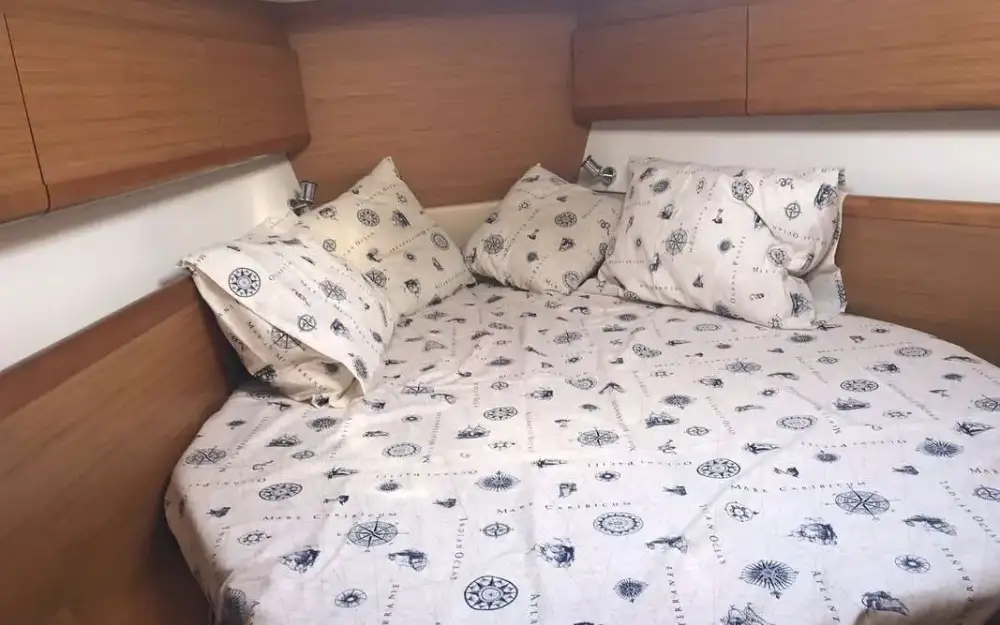 slider 5 Jeanneau Sun Odyssey 45 DS