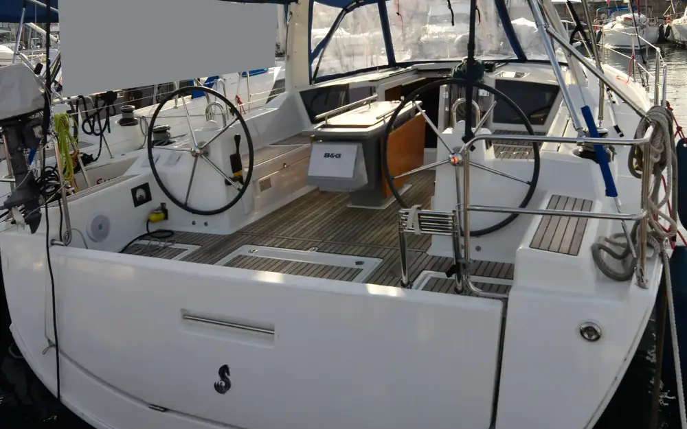 slider 0 Beneteau Oceanis 41.1