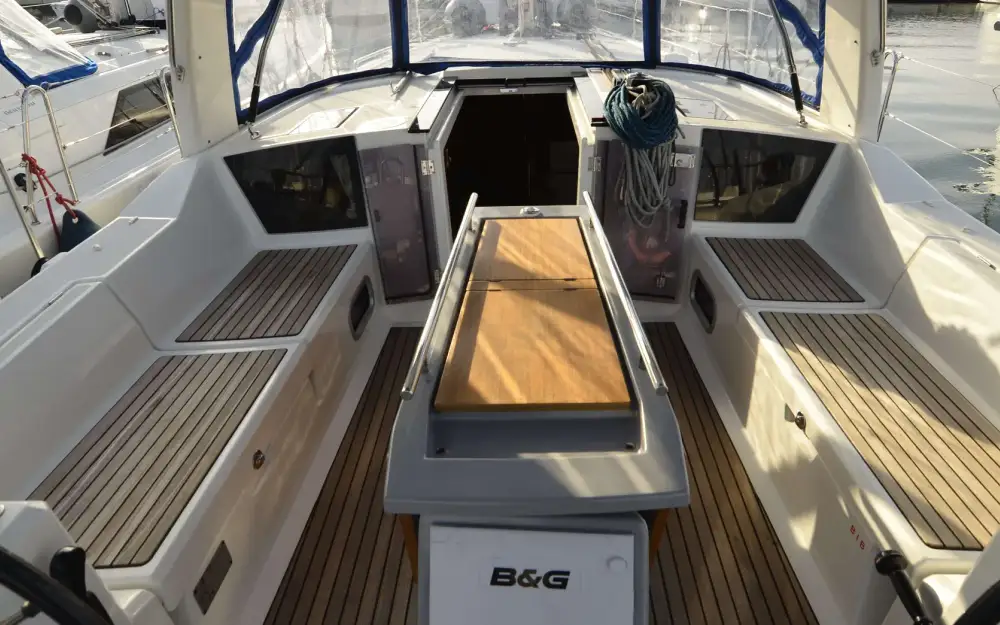 slider 18 Beneteau Oceanis 41.1