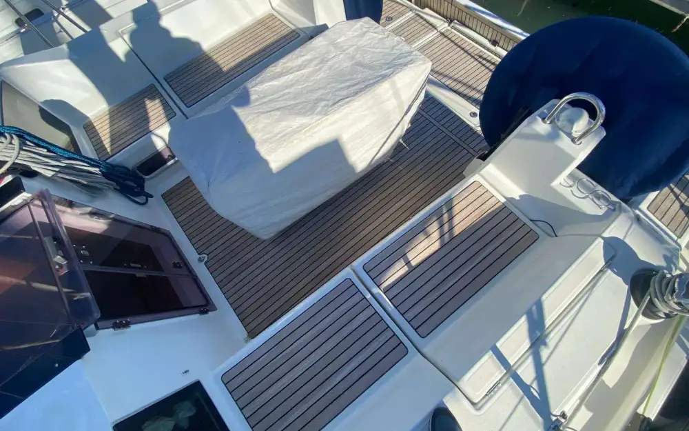 slider 21 Beneteau Oceanis 41.1