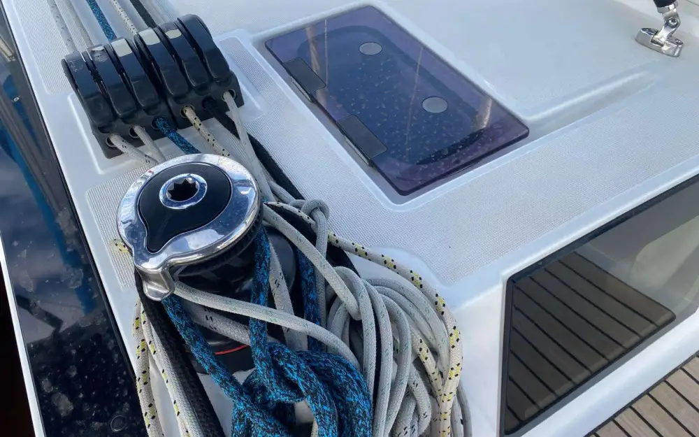 slider 1 Beneteau Oceanis 41.1
