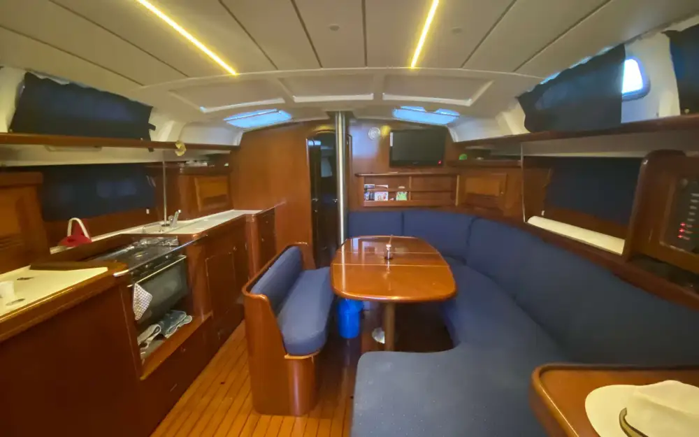 slider 11 Beneteau Oceanis 423 Clipper