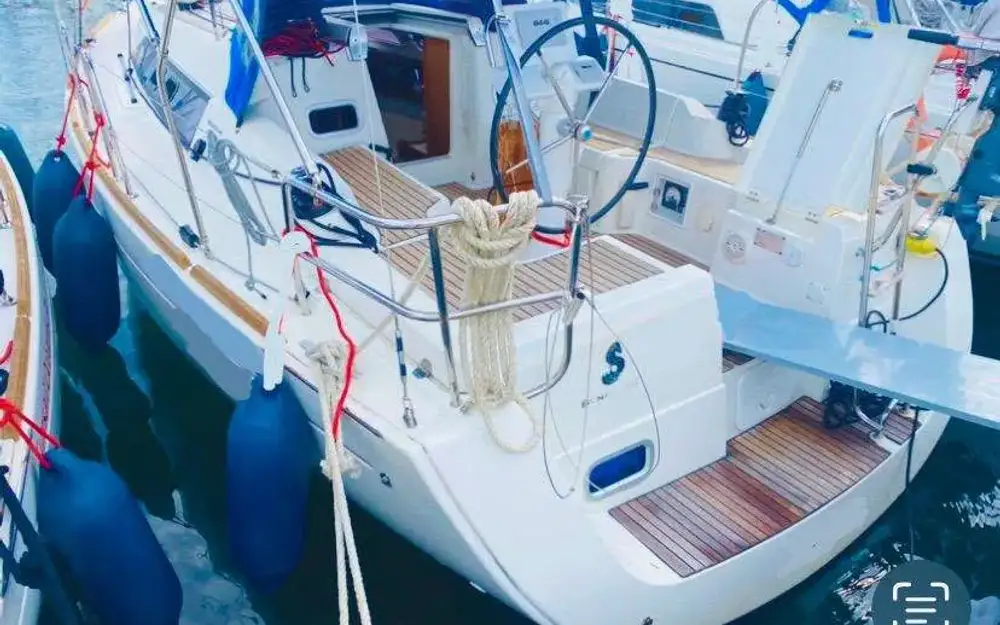 slider 0 Beneteau Oceanis 31