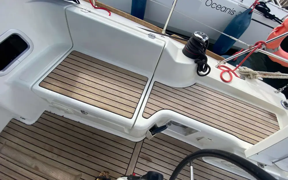 slider 6 Beneteau Oceanis 31