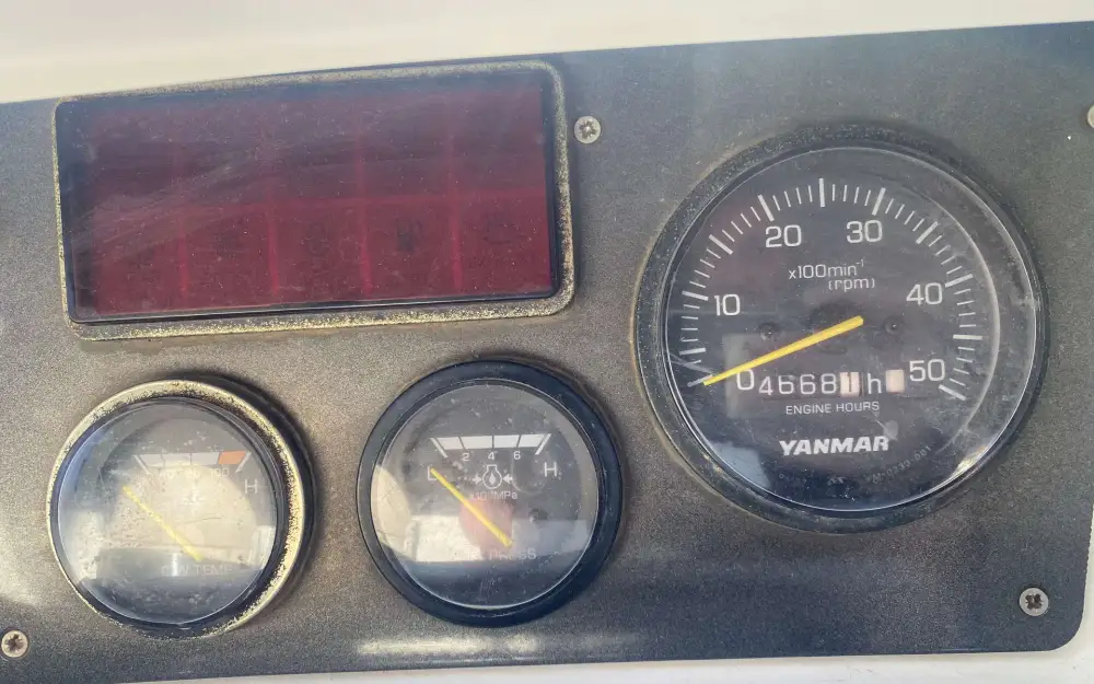 slider 37 Beneteau  57