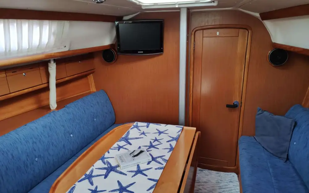 slider 15 Bavaria  31 Cruiser