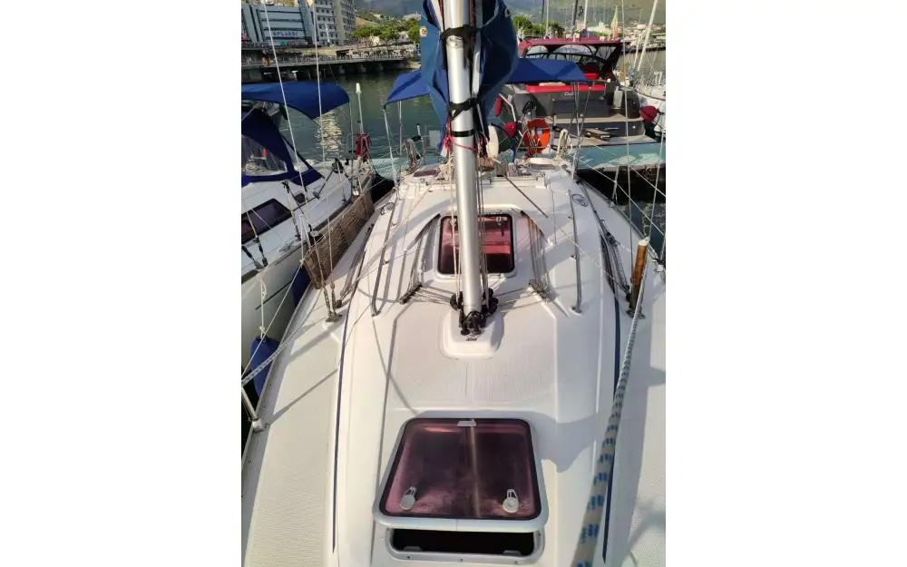 slider 8 Bavaria  31 Cruiser
