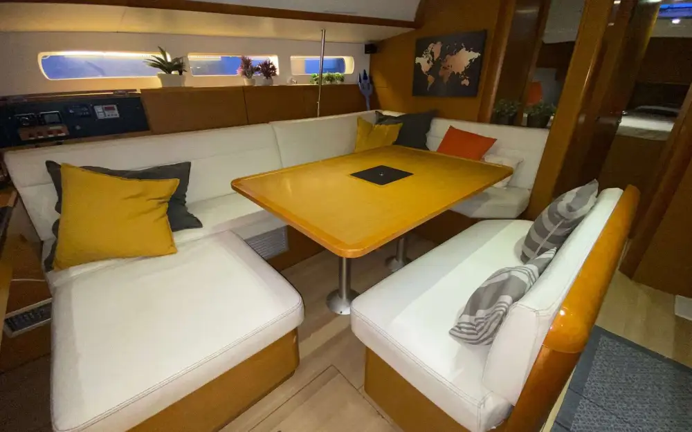 slider 6 Jeanneau Sun Odyssey 509