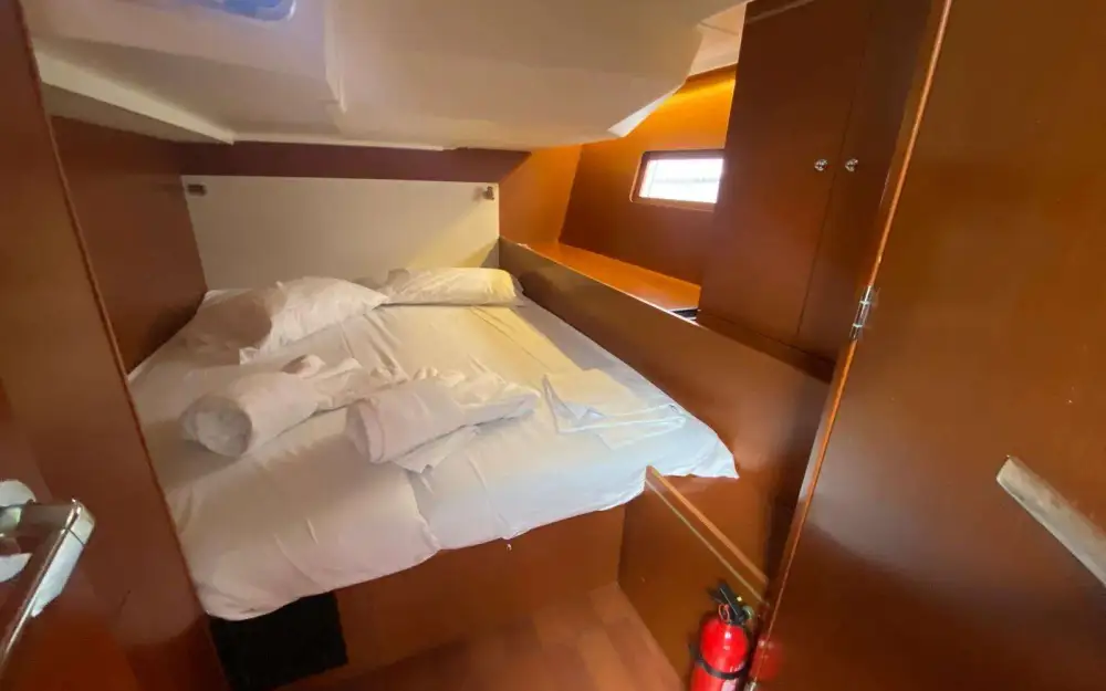 slider 9 Beneteau Oceanis 51.1