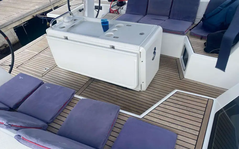 slider 27 Beneteau Oceanis 51.1