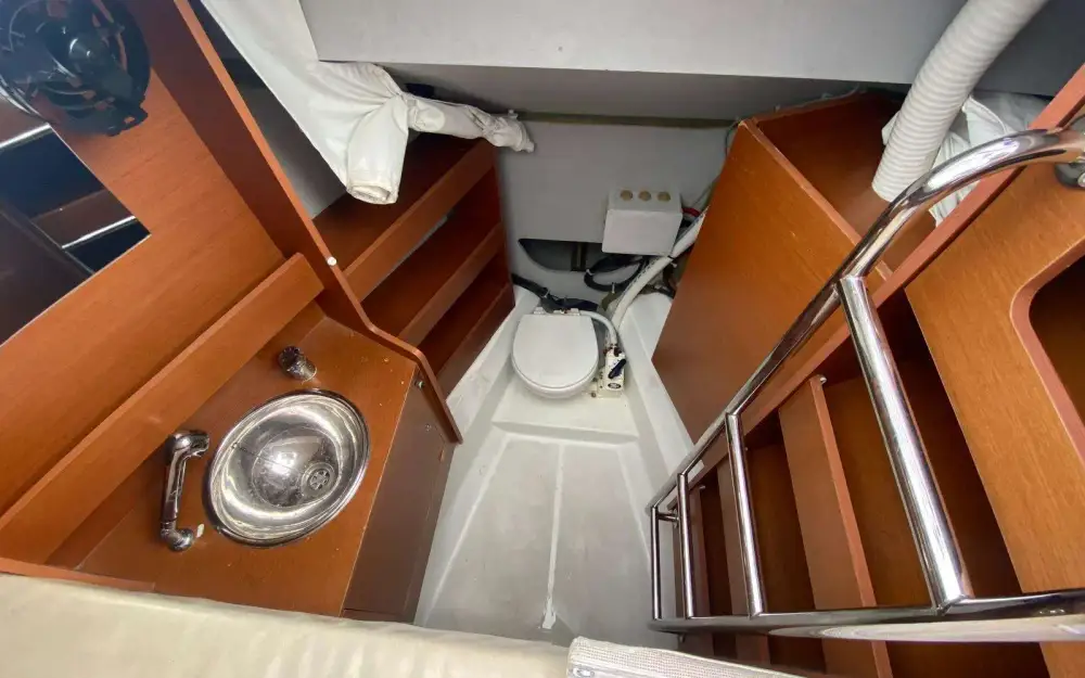 slider 7 Beneteau Oceanis 51.1