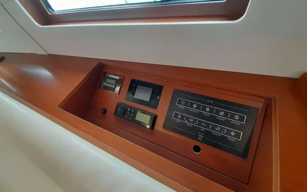 slider 19 Beneteau Oceanis 46.1
