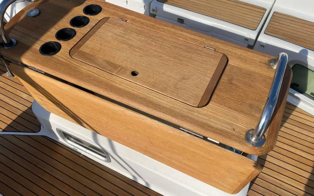slider 13 Jeanneau Sun Odyssey 45