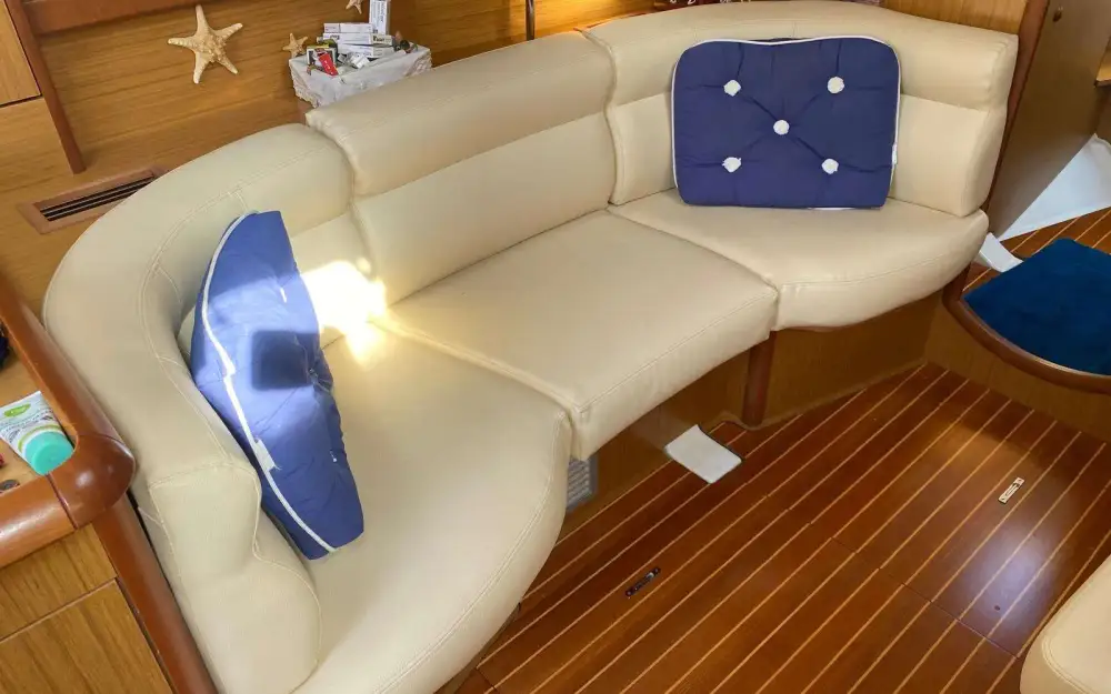 slider 38 Jeanneau Sun Odyssey 45