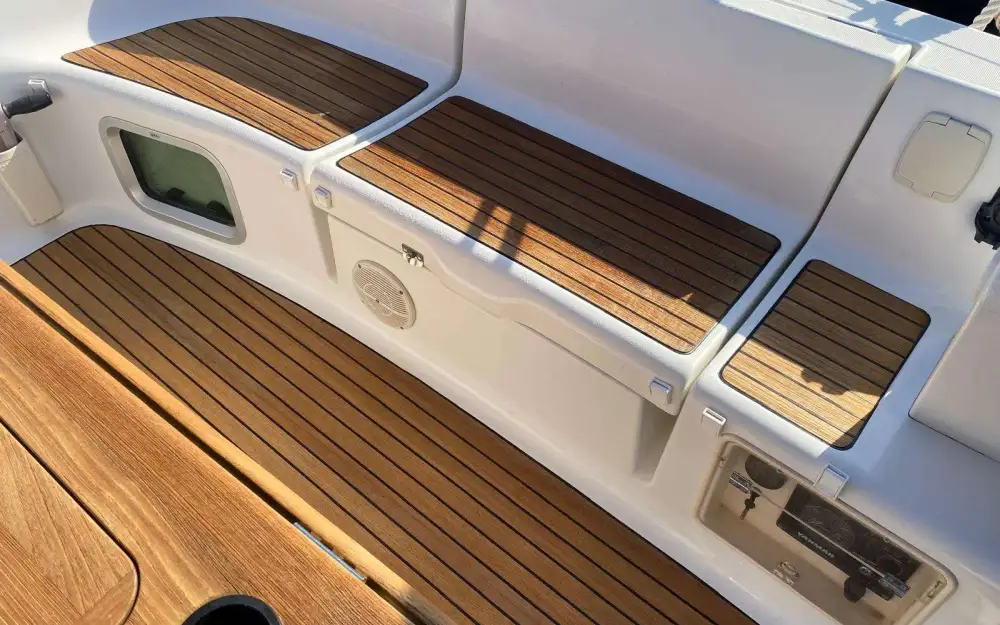 slider 6 Jeanneau Sun Odyssey 45