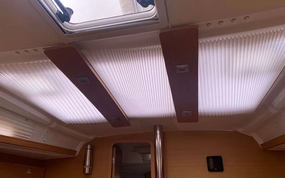 slider 18 Dufour 390