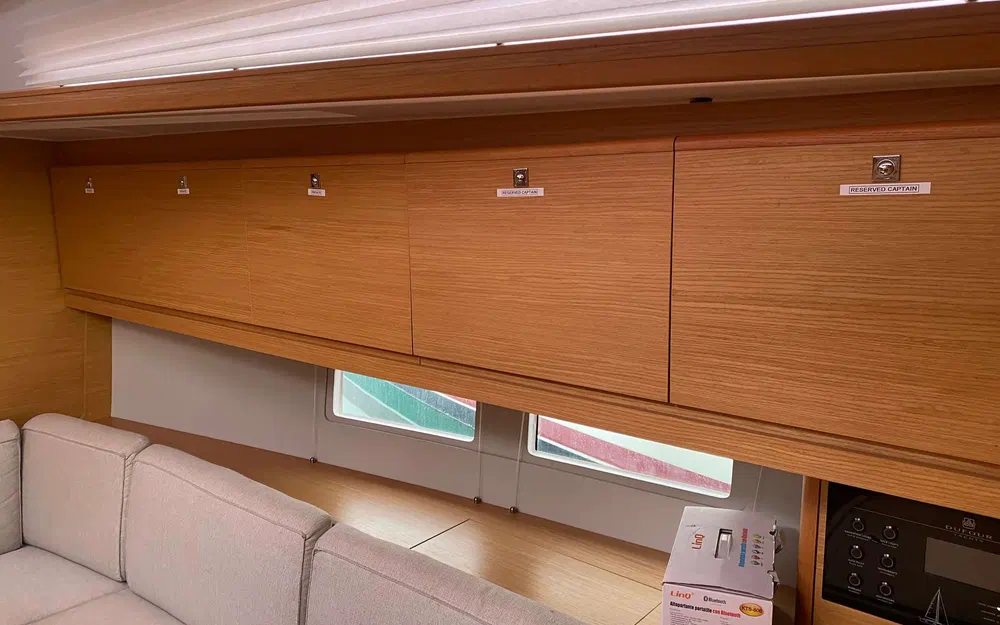 slider 41 Dufour 390