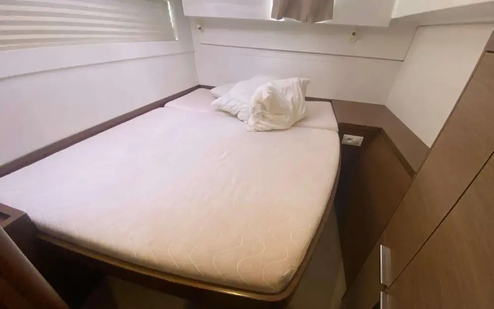 slider 28 Lagoon  40
