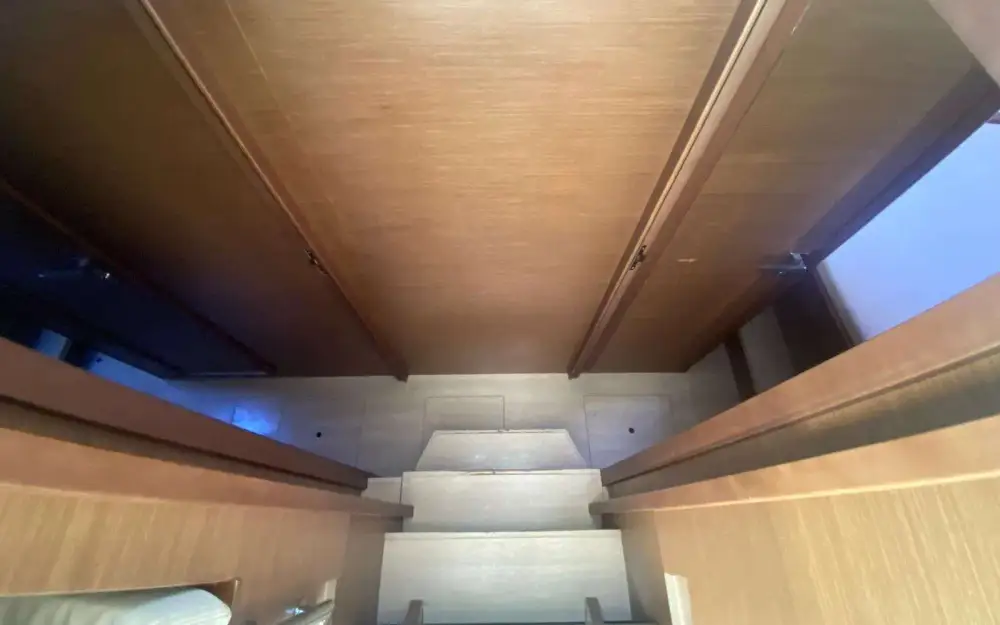 slider 32 Lagoon  40